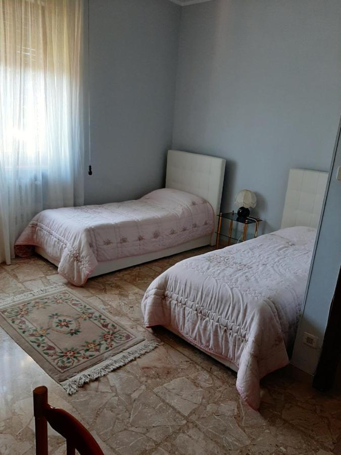 Villa Paulette Bassignana Buitenkant foto