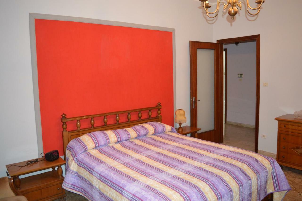 Villa Paulette Bassignana Buitenkant foto