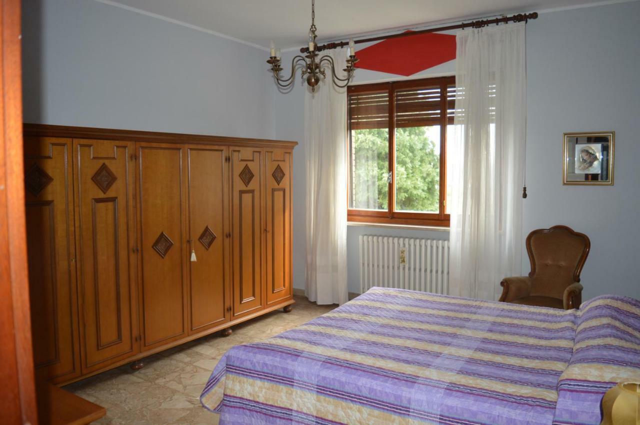Villa Paulette Bassignana Buitenkant foto
