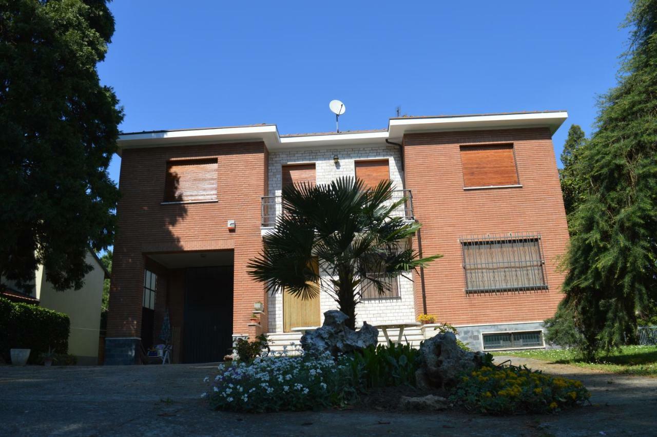 Villa Paulette Bassignana Buitenkant foto