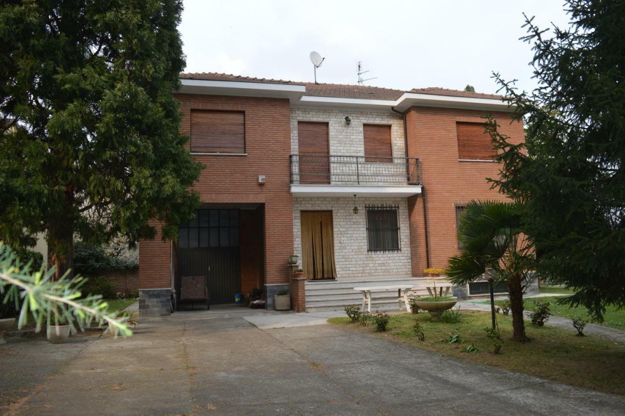 Villa Paulette Bassignana Buitenkant foto